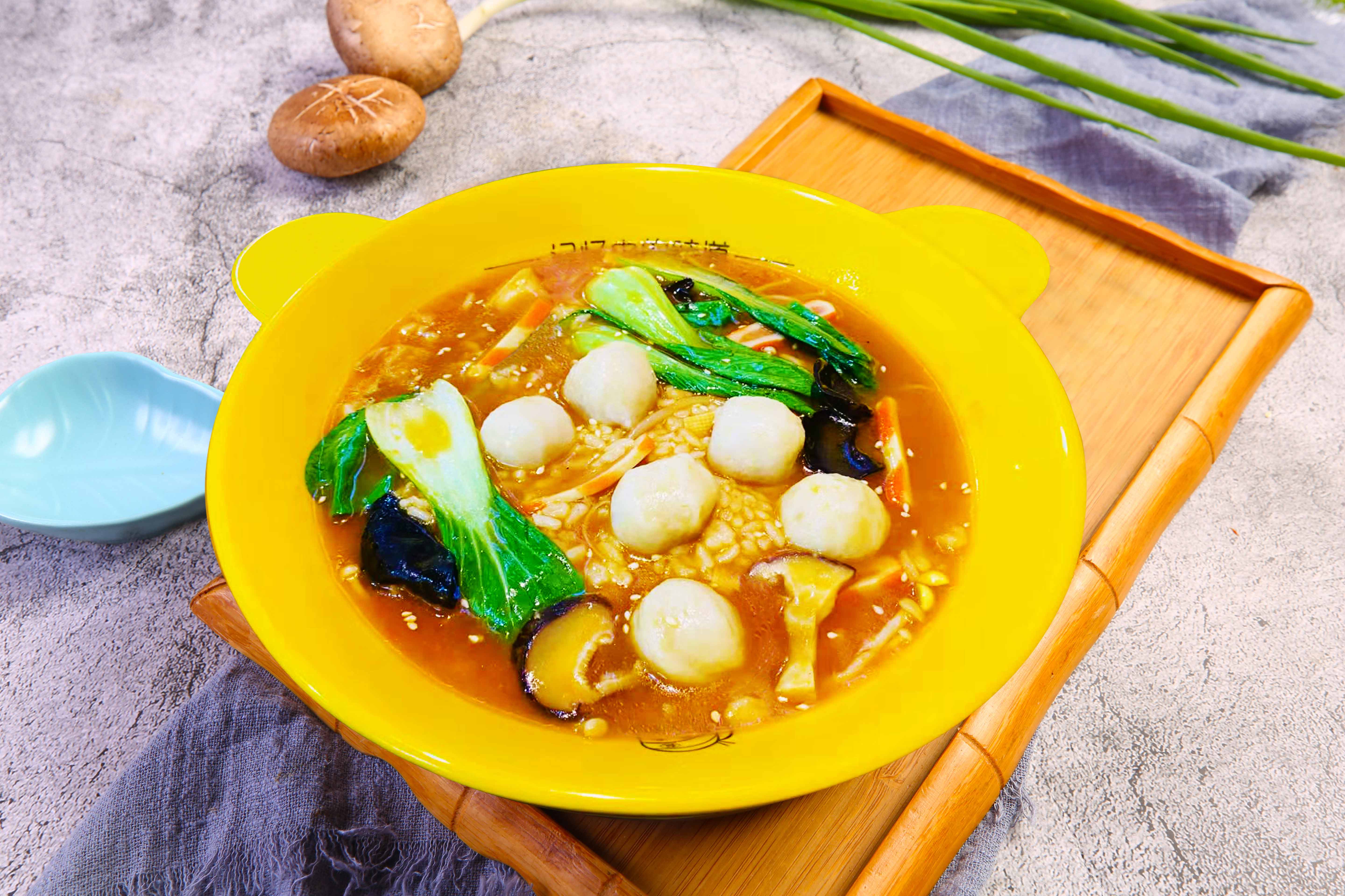 青菜鱼丸烫饭.jpg